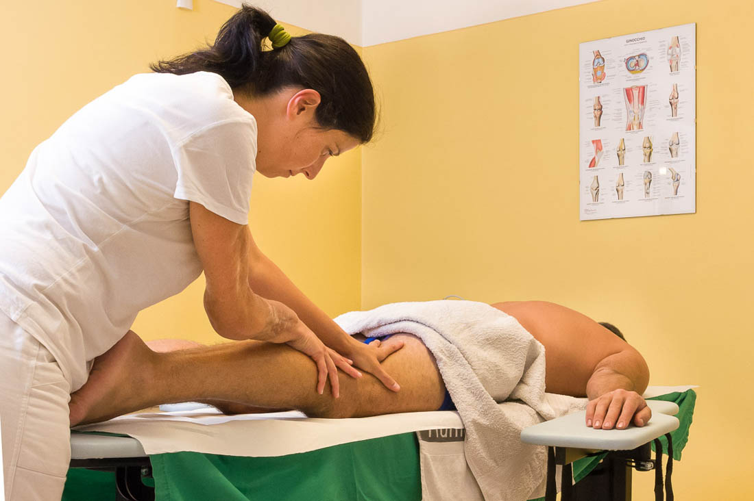 Massaggio sportivo a Serina, in Val Brembana provincia di Bergamo - Studio fisioterapia Riabilita